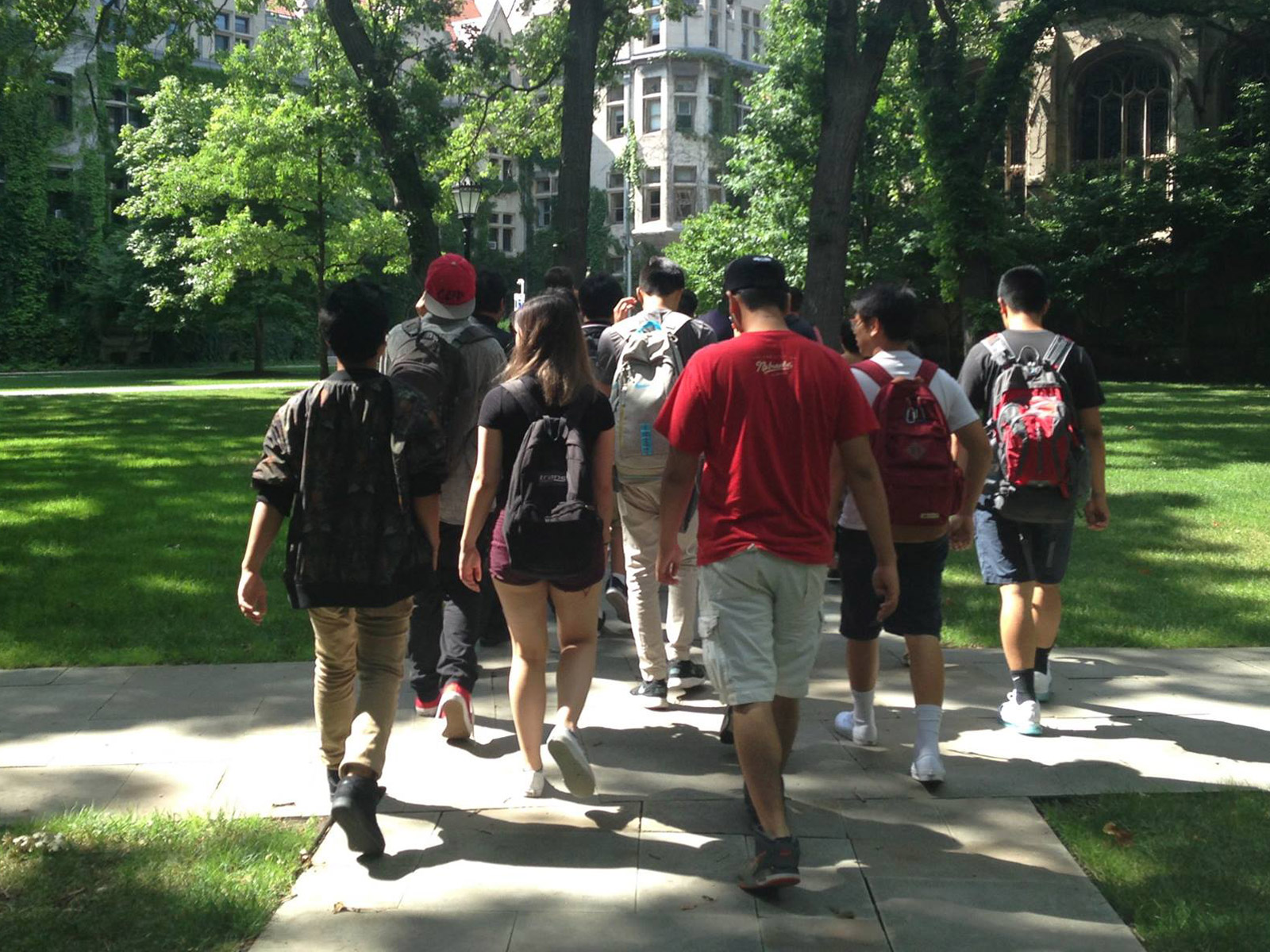 Students walk through a college campus